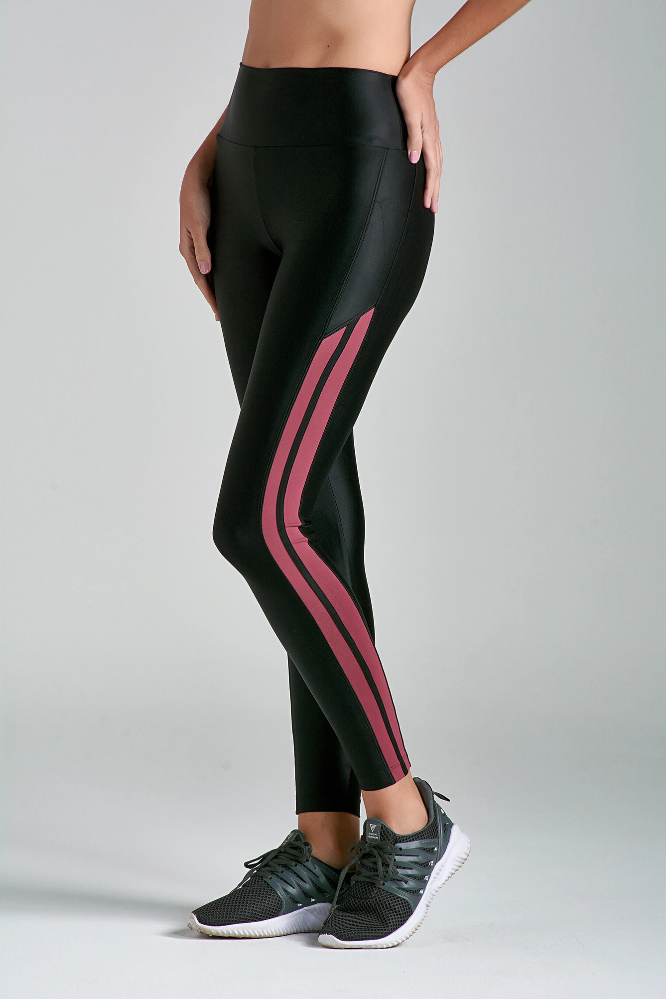 LEGGING LARULP MALLORY MOTION PRETO/ROXO VIENA