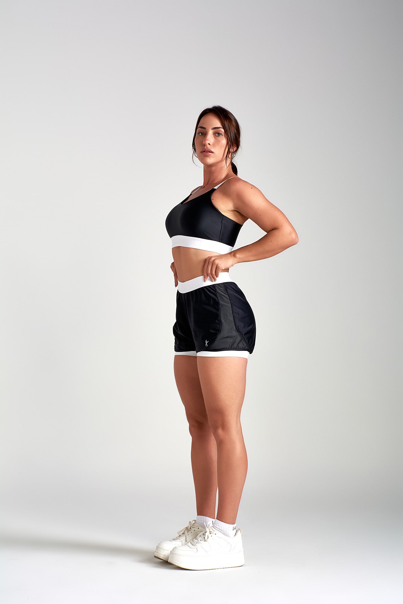short para mujer en Ecuador