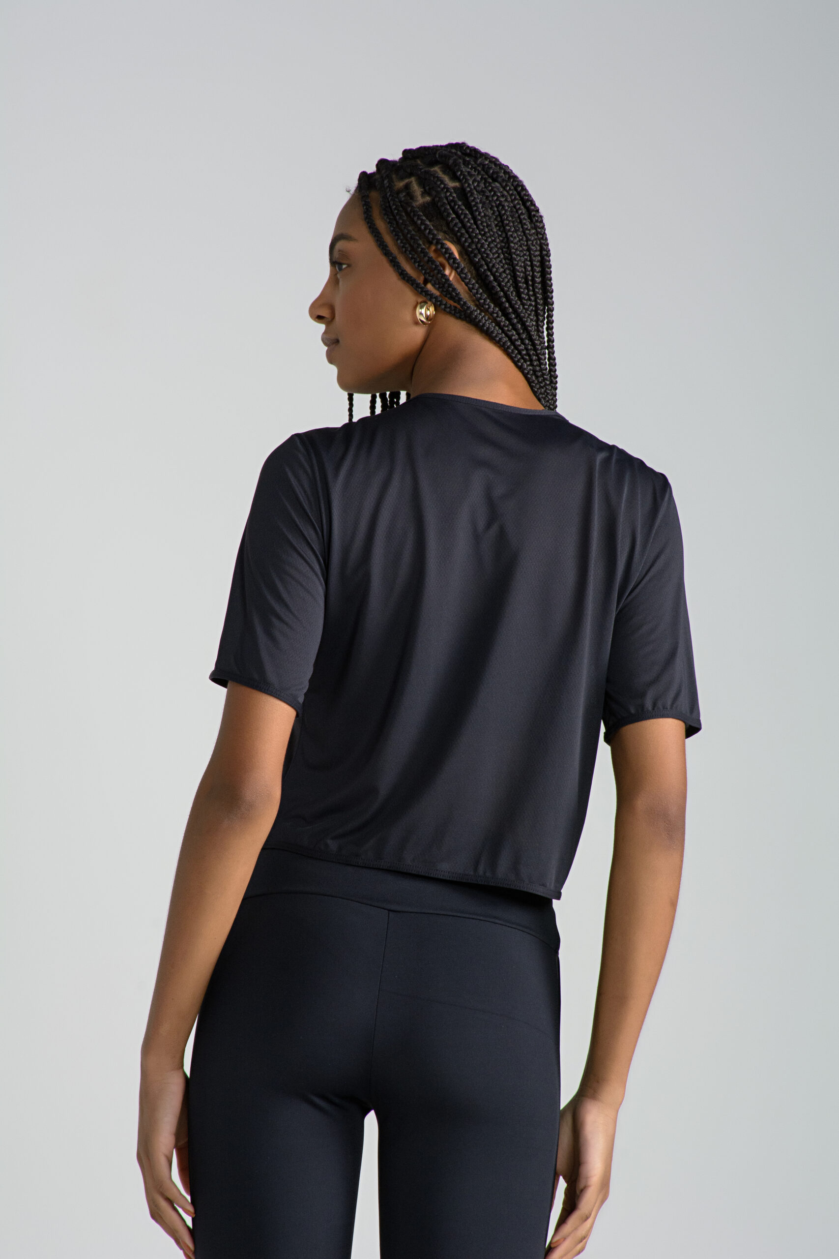 camista negra cropped mujer